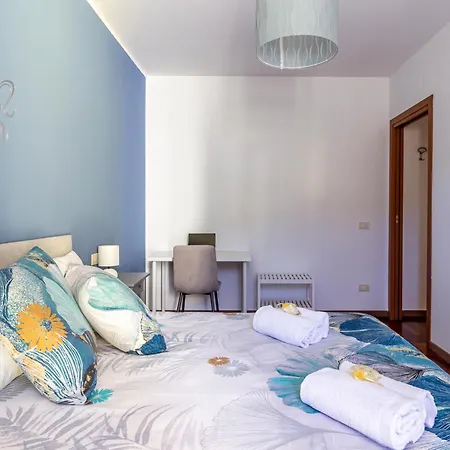 Station & Center - Self Check-in & Remote Access Apartment Como